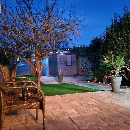Lobster Cottage - Stylish 3 Bedroom Cottage In Heart Of Tenby Town, Pembrokeshire Экстерьер фото