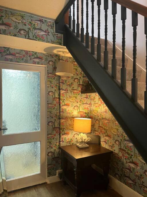 Lobster Cottage - Stylish 3 Bedroom Cottage In Heart Of Tenby Town, Pembrokeshire Экстерьер фото