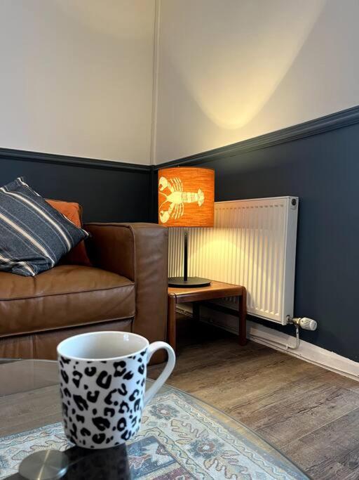 Lobster Cottage - Stylish 3 Bedroom Cottage In Heart Of Tenby Town, Pembrokeshire Экстерьер фото